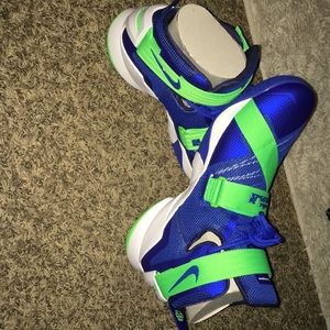 Nike LeBron soldier 9